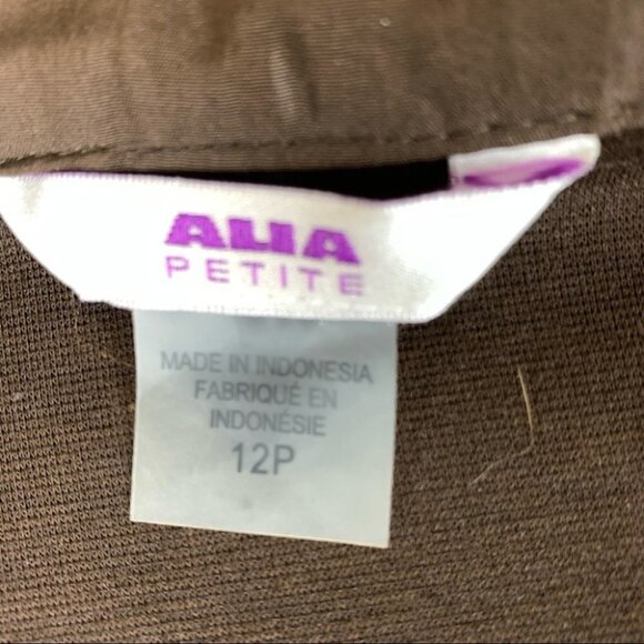 Alia Petite Collarless Brown  Floral Embroidered Vest - Picture 5 of 12